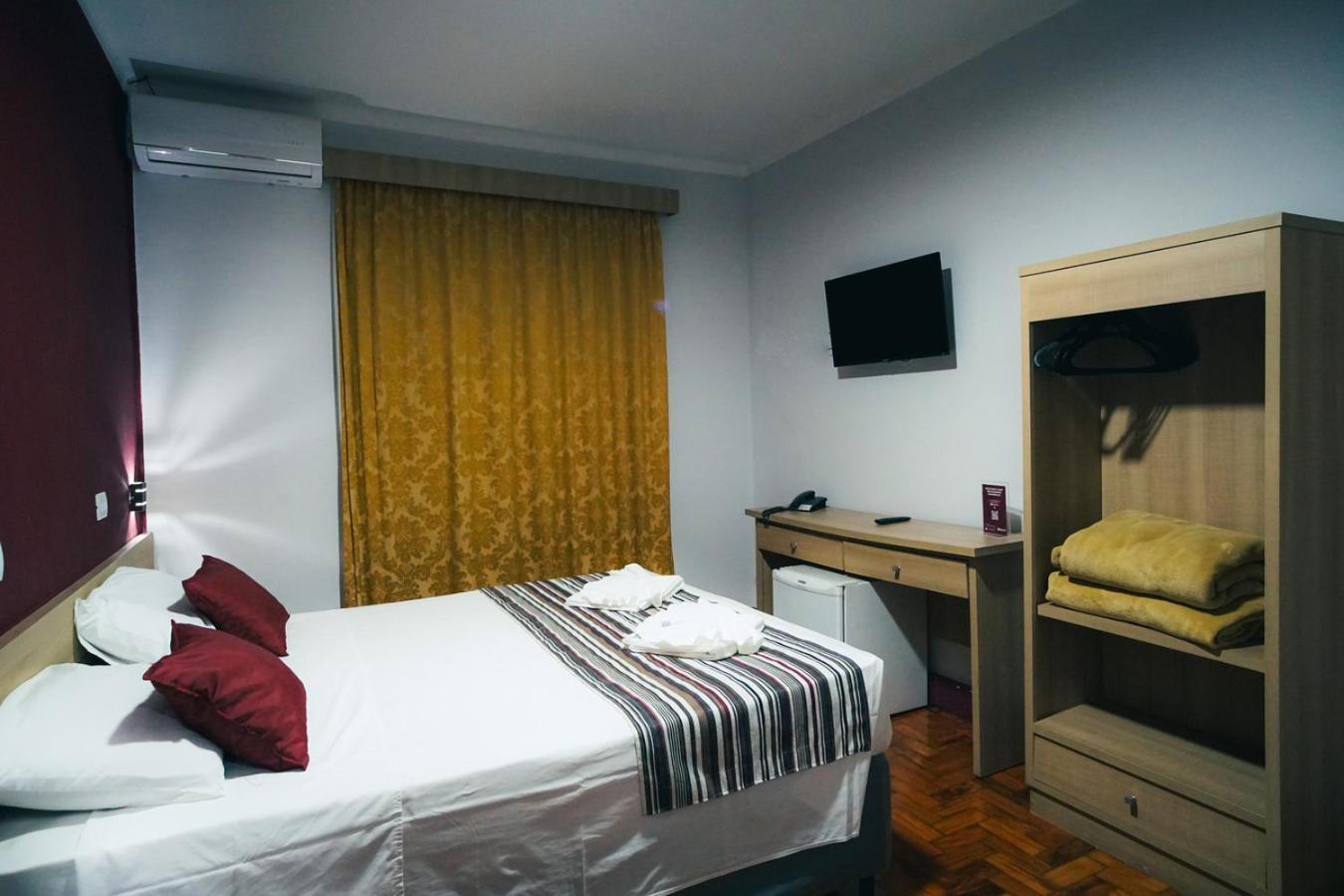 Hotel Euro Suite Pocos De Caldas By Nacional Inn Екстериор снимка
