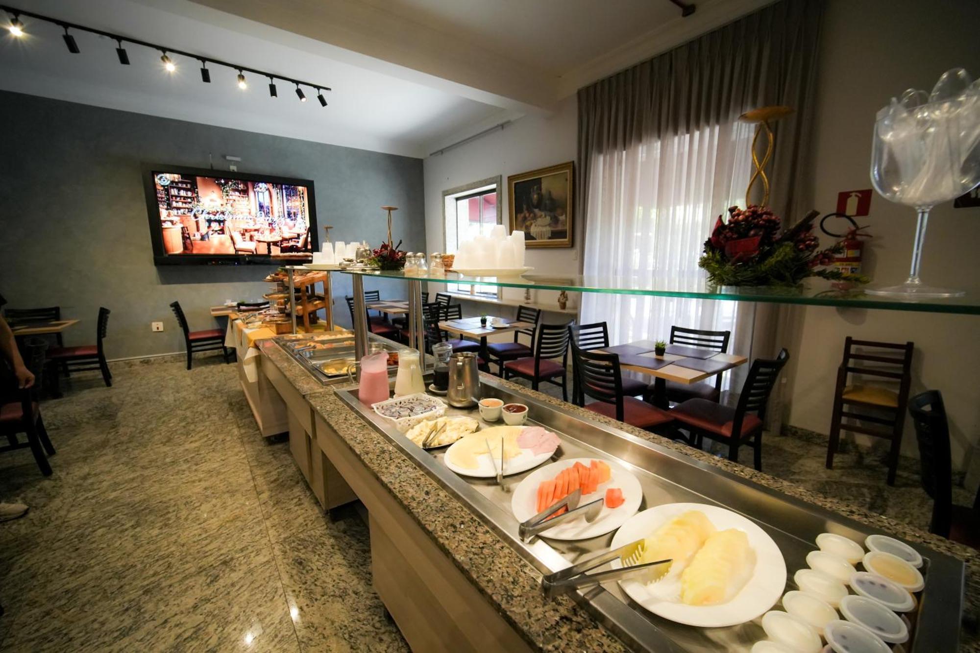 Hotel Euro Suite Pocos De Caldas By Nacional Inn Екстериор снимка
